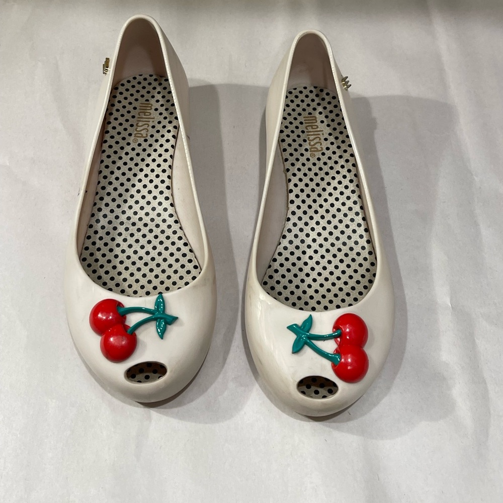 Mini Melissa cherry 🍒 shoes